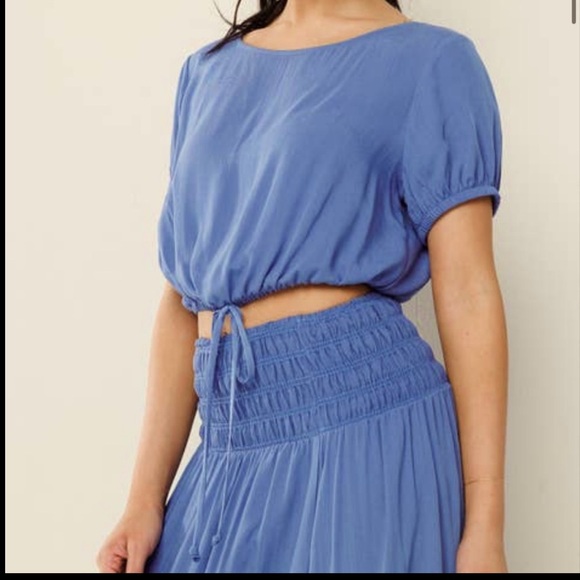 Boho Crop Top w/elastic Band that ties, Matching Maxi skirt w/Smocked Waist - Picture 5 of 5